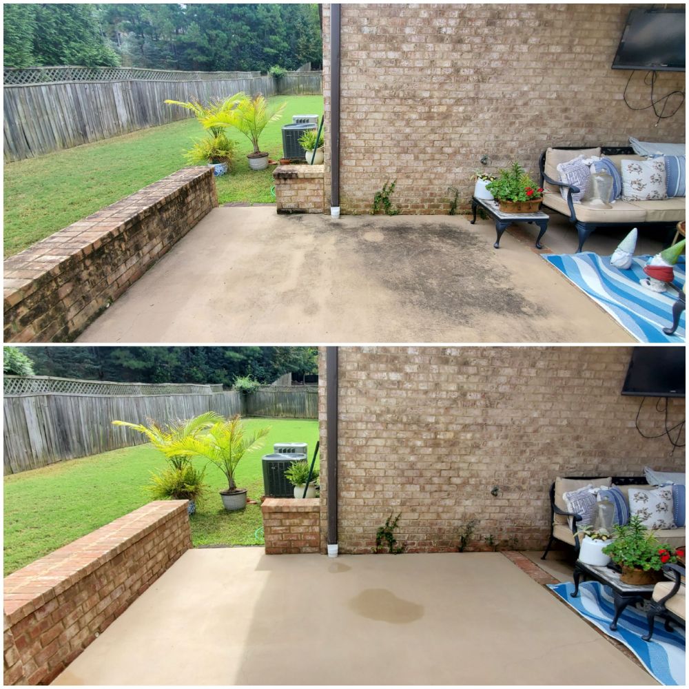 Riverchase home backyard entertainment area ready for guests