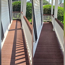 Amazing-Front-Porch-Rear-Patio-Soft-Washing-in-Tuscaloosa-AL 5