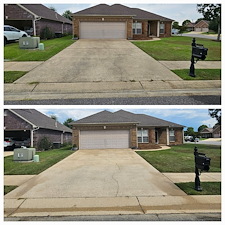 Extraordinary-House-Washing-Concrete-Cleaning-in-Northport-AL 2
