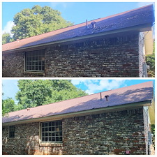 Extraordinary-Roof-Cleaning-in-Northport-AL 2