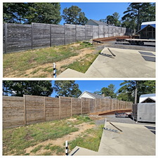 Gentle-Cedar-Fence-Cleaning-In-Tuscaloosa-AL 6