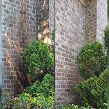 Incredible-House-Wash-InteriorExterior-Window-Cleaning-in-Tuscaloosa-AL 9