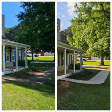 Professional-Concrete-Cleaning-House-Washing-On-Tierce-Lake-Rd-In-Northport-AL 8