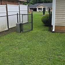 Professional-Gutter-Clean-Out-Downspout-Flush-in-Tuscaloosa-AL 4