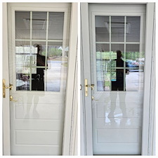 Professional-House-Washing-Deck-Cleaning-Window-Cleaning-in-Northport-AL 3