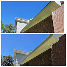 Professional-Sand-Packed-Brick-Paver-Soft-Wash-Vinyl-Soft-Wash-in-Vestavia-Hills-AL 1