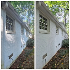 Unbelievable-House-Washing-Wood-Cleaning-in-Vestavia-Hills-AL 9